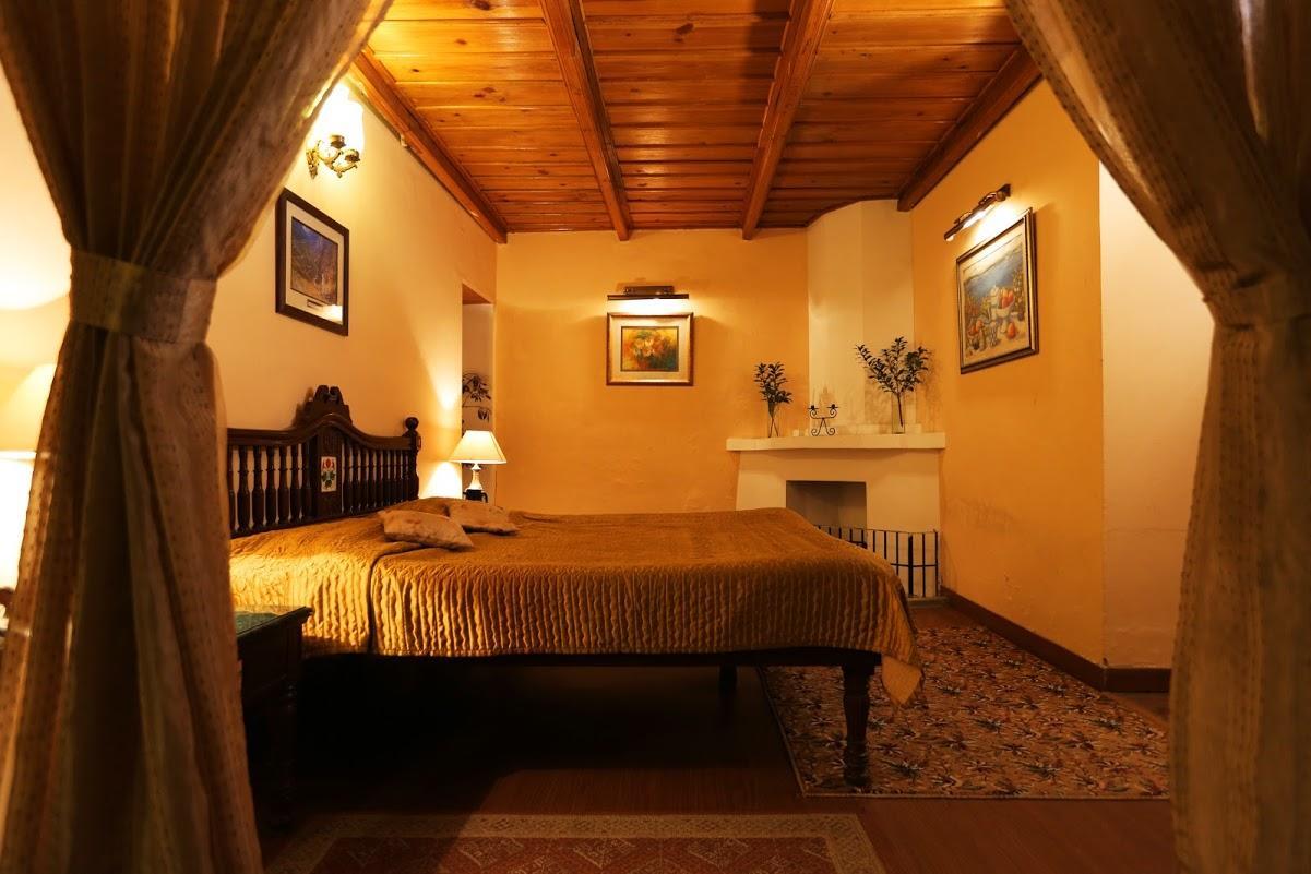 Welcomheritage Windsor Lodge Раникет Екстериор снимка