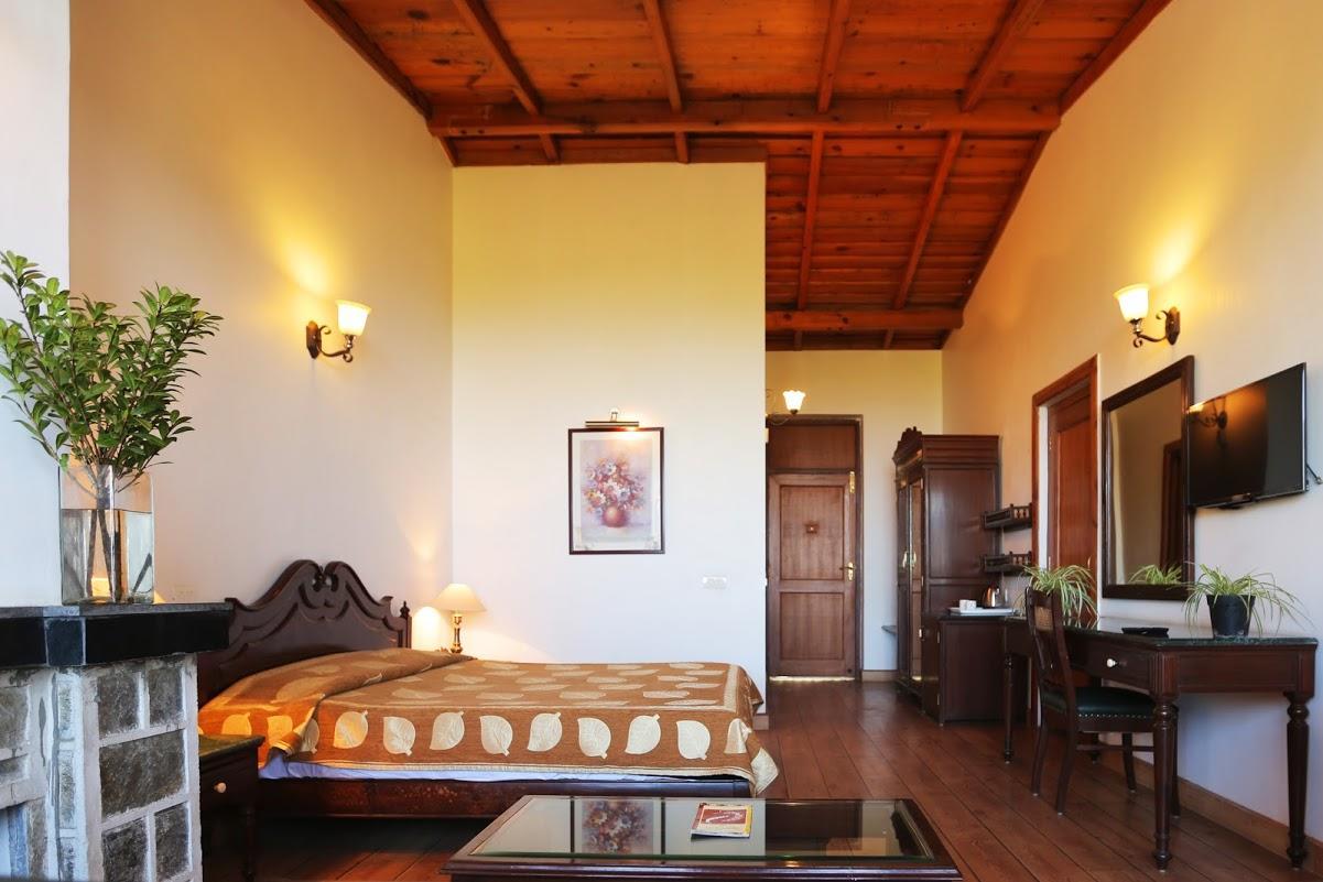 Welcomheritage Windsor Lodge Раникет Екстериор снимка